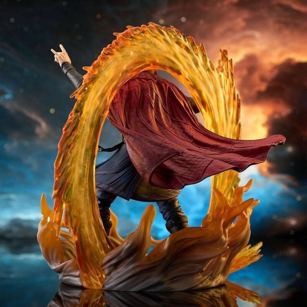 Marvel Comic Gallery Doctor Strange Figur 25cm