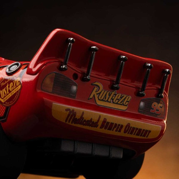 Cars-Statuette 1/10 Art Scale Lightning McQueen 11 cm