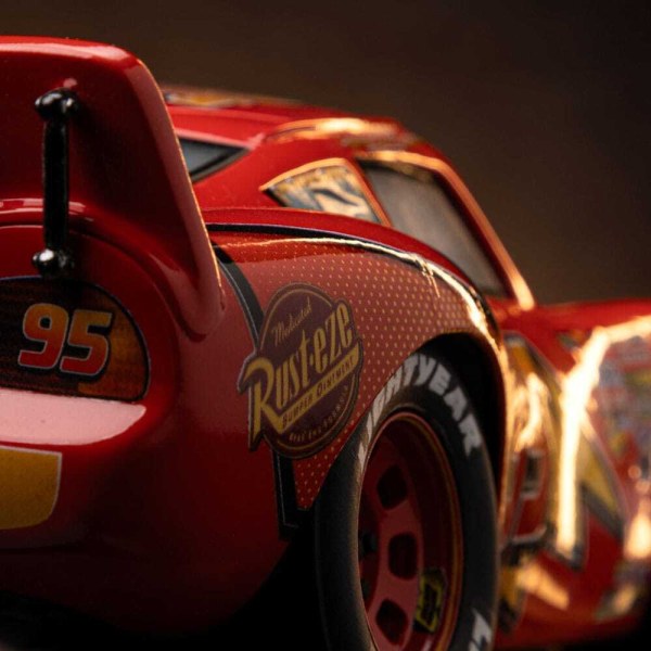 Cars-Statuette 1/10 Art Scale Lightning McQueen 11 cm