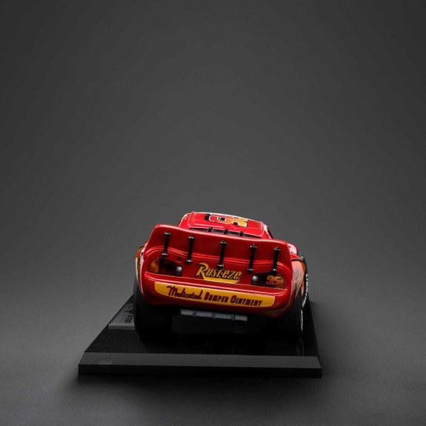 Cars-Statuette 1/10 Art Scale Lightning McQueen 11 cm
