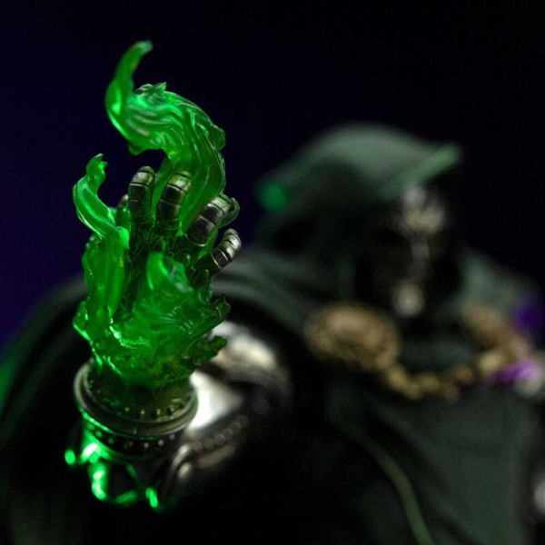 Der Infinity Gauntlet Marvel Legends Diorama Statuette 1/10 Art Scale Infinity Doctor Doom Deluxe Edition 42 cm