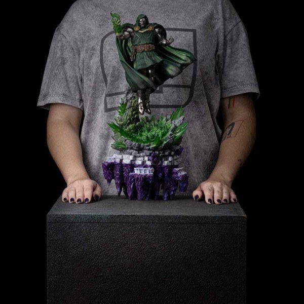 Der Infinity Gauntlet Marvel Legends Diorama Statuette 1/10 Art Scale Infinity Doctor Doom Deluxe Edition 42 cm