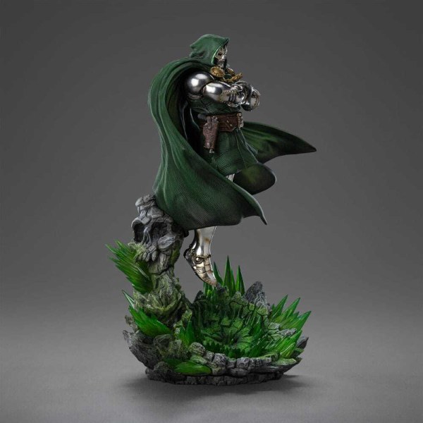 Der Infinity Gauntlet Marvel Legends Diorama Statuette 1/10 Art Scale Infinity Doctor Doom 30 cm