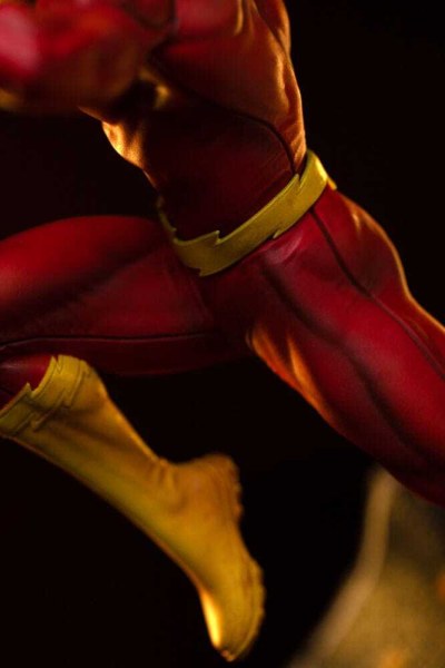 DC Comics Statuette 1/10 Art Scale Flash 25 cm