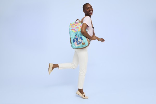 Oben Nylon-Rucksack in voller Größe – Disney Pixar Loungefly