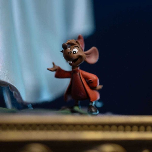 Disney Classics Statuette 1/10 Art Scale Aschenputtel 25 cm