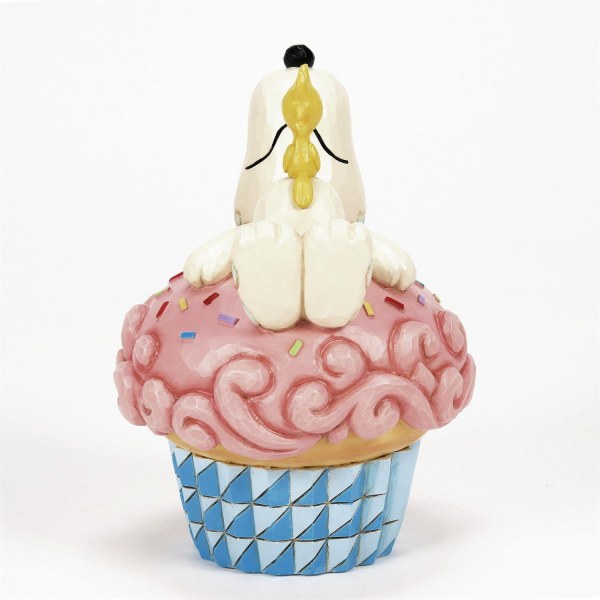 Snoopy liegt auf Cupcake - Peanuts