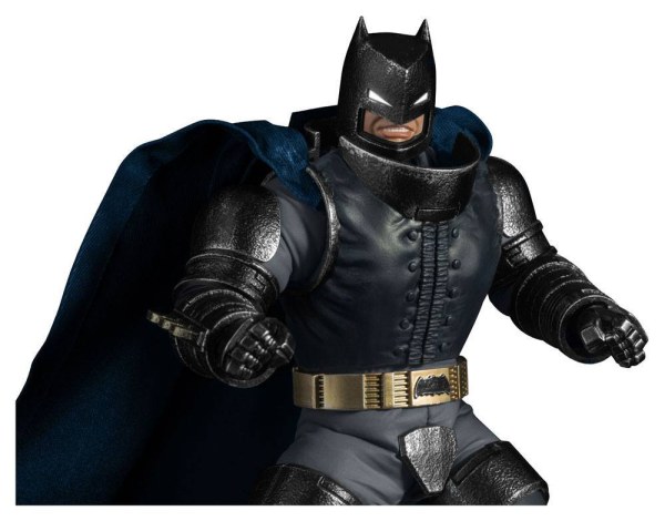 Batman The Dark Knight Returns Figur Dynamic Action Heroes 1/9 Armored Batman 21 cm
