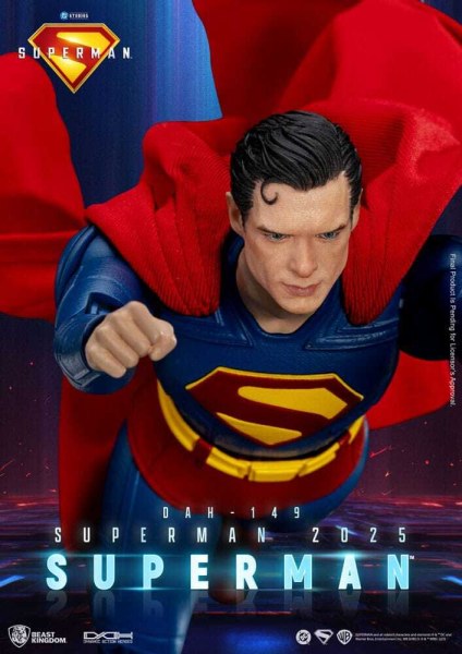 Superman (2025) Superman & Krypto Figur 21 cm