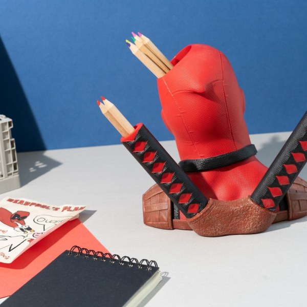 DEADPOOL MIT BLEISTIFTPOT - MARVEL