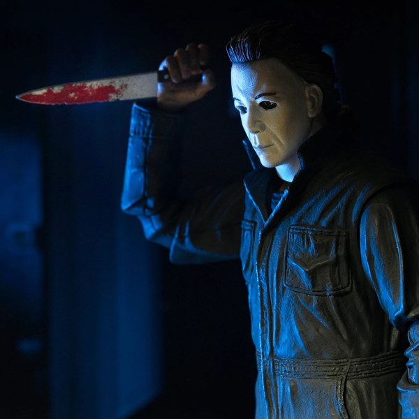 HALLOWEEN AUFERSTEHUNG – 18 CM GROSSE ACTIONFIGUR – ULTIMATIVER MICHAEL MYERS