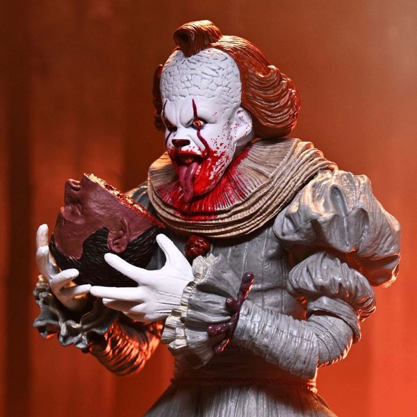 WILLKOMMEN IN DERRY – 18 CM GROSSE ACTIONFIGUR – ULTIMATIVE PENNYWISE