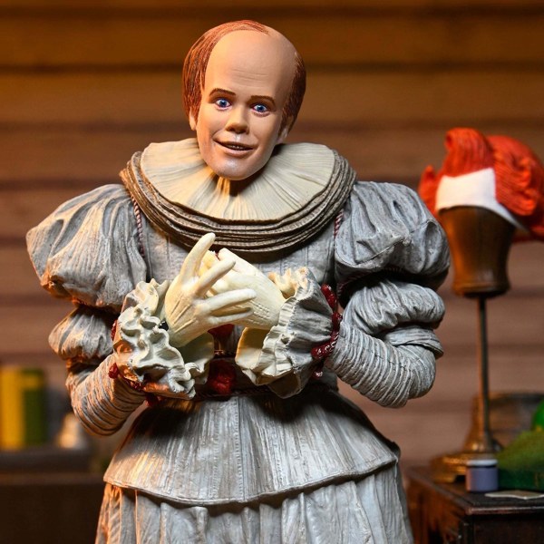 WILLKOMMEN IN DERRY – 18 CM GROSSE ACTIONFIGUR – ULTIMATIVER BOB GRAY ALS PENNYWISE