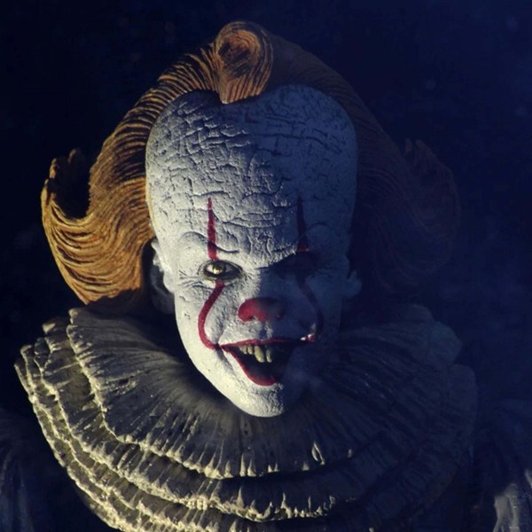 ES KAPITEL 2 – 18 CM GROSSE ACTIONFIGUR – ULTIMATIVER PENNYWISE (FILM VON 2019)