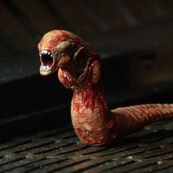 ALIEN – 18 CM GROSSE ACTIONFIGUR – ULTIMATIVE 40. JUBILÄUMS-AKTION