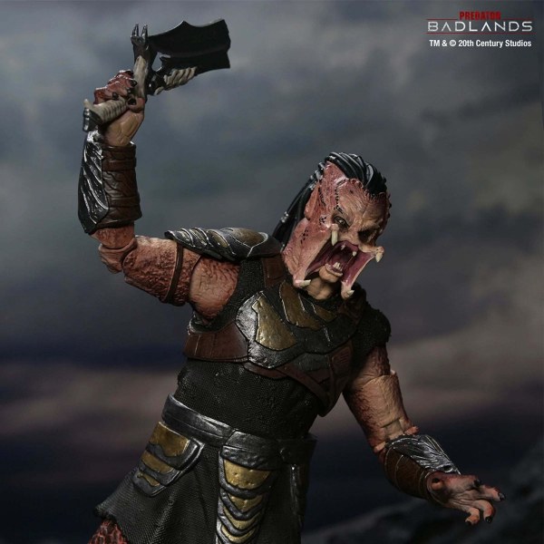 PREDATOR BADLANDS - 7" ACTIONFIGUR - ULTIMATIVER DEK (TRAININGS-RÜSTUNG)