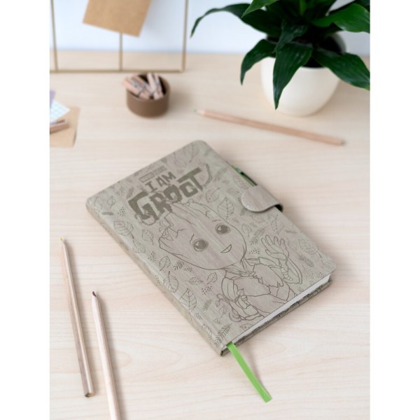 GROOT PREMIUM A5 NOTIZBUCH MIT PROJEKTORSTIFT - MARVEL