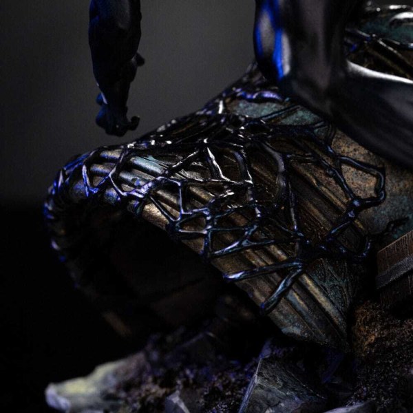 Spider-Man Kostüm im Art Scale Stil, schwarz, 20 cm – Iron Studios Marvel