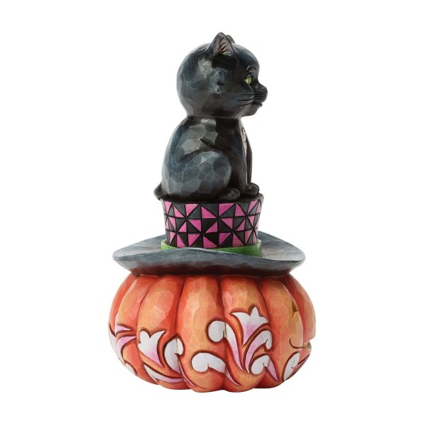 Schwarze Katze sitzt auf einem Hut - HEARTWOOD CREEK