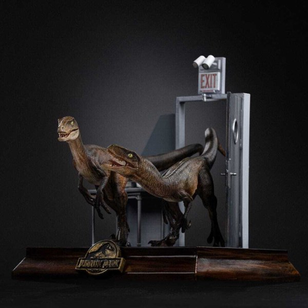 Art Scale Raptoren an der Küchentür 28 cm - Iron Studios Jurassic Park