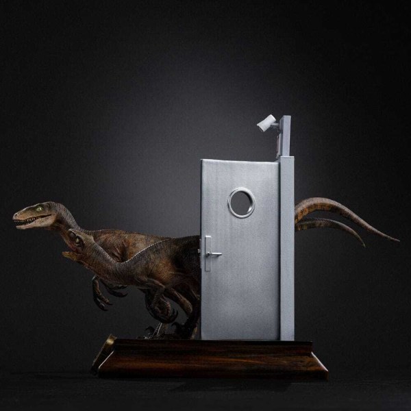 Art Scale Raptoren an der Küchentür 28 cm - Iron Studios Jurassic Park