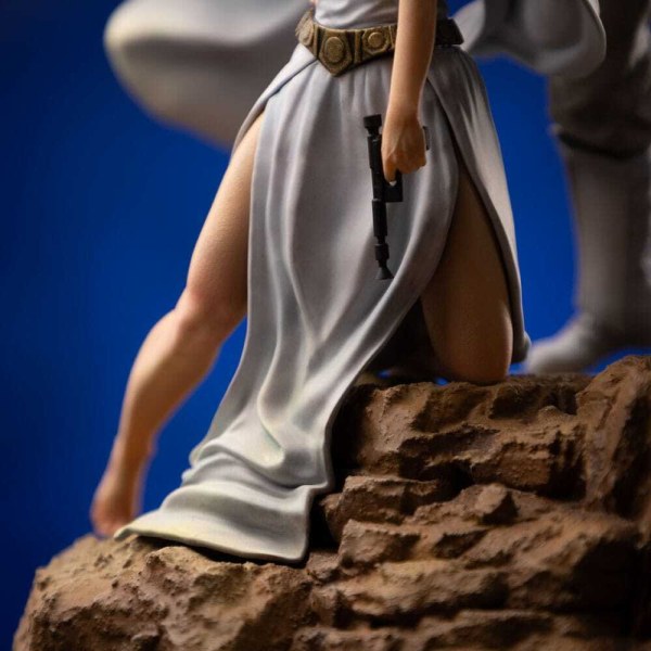 Star Wars Statuette 1/10 Art Scale Deluxe Luke und Leia 41 cm