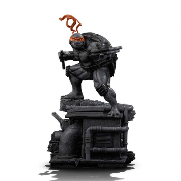 Ninja Turtles-Figur im Maßstab 1:10, Art Scale, Michelangelo-Schwarz-Weiß-Variante, 26 cm