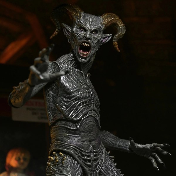ULTIMATIVE MALTHUS DER DÄMON ACTIONFIGUR - NECA THE CONJURING UNIVERSE