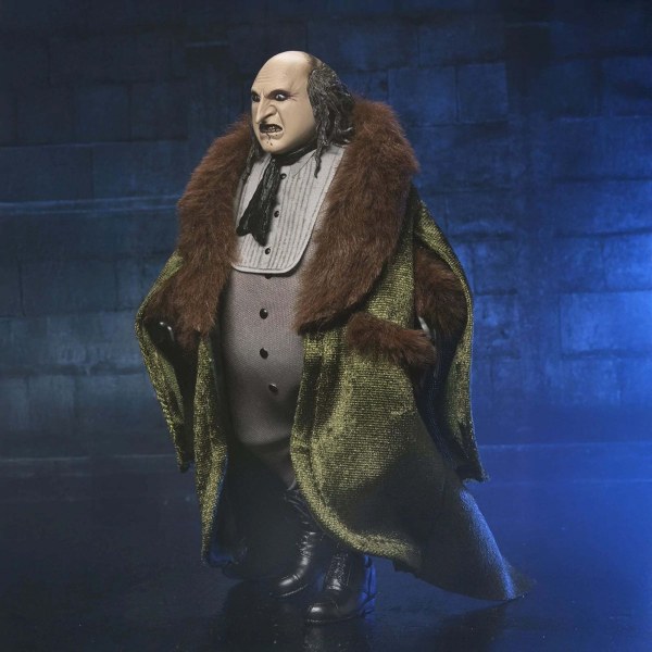 Bekleidete Actionfigur des Pinguins - NECA Batman Returns