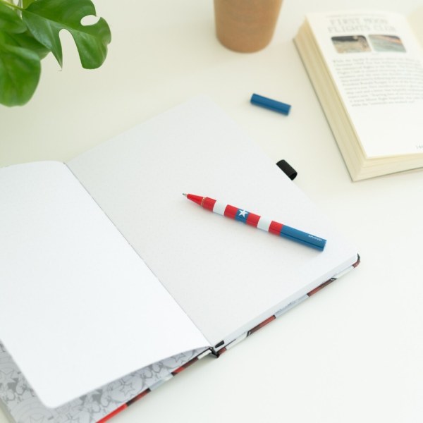 UNIFORM PREMIUM A5 NOTIZBUCH MIT STIFT - MARVEL CAPTAIN AMERICA