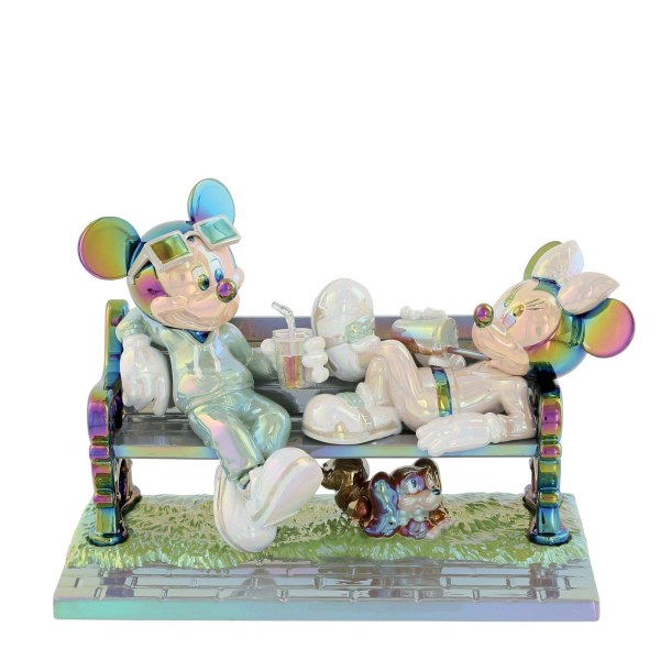 MICKEY & MINNIE AUF DEM STUHL – FIGUR MIT GALAZIERTER OBERFLÄCHE – DISNEY SHOWCASE