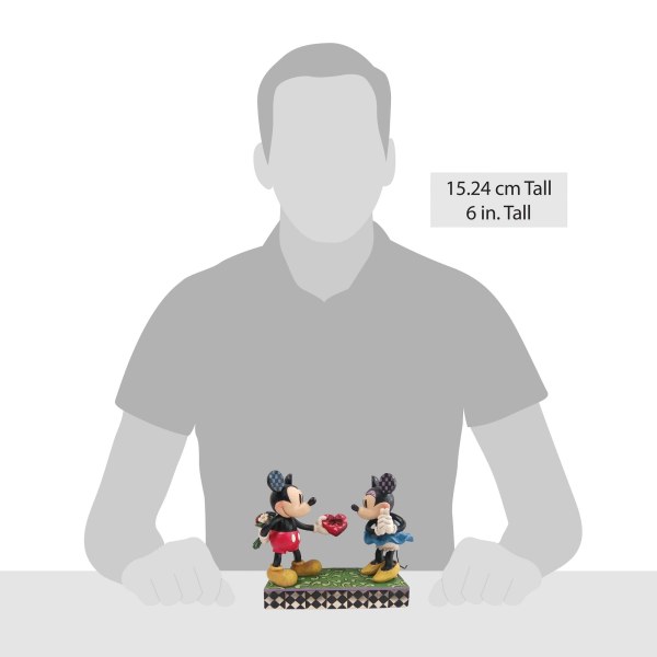 Mickey & Minnie Vintage Love – Disney Traditions