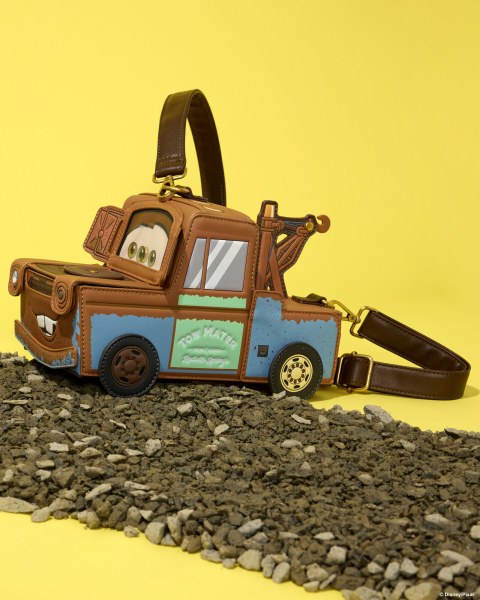 Mater Figural Umhängetasche - Disney Pixar Loungefly Cars 20. Jahrestag