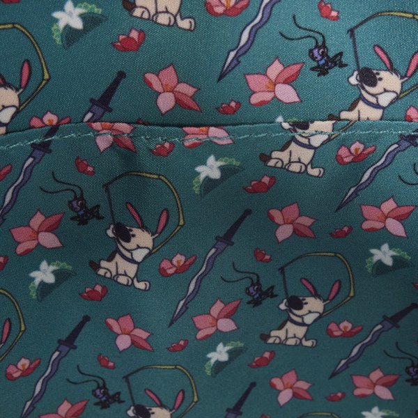 Reisbreipflege Umhängetasche - Disney Loungefly Mulan