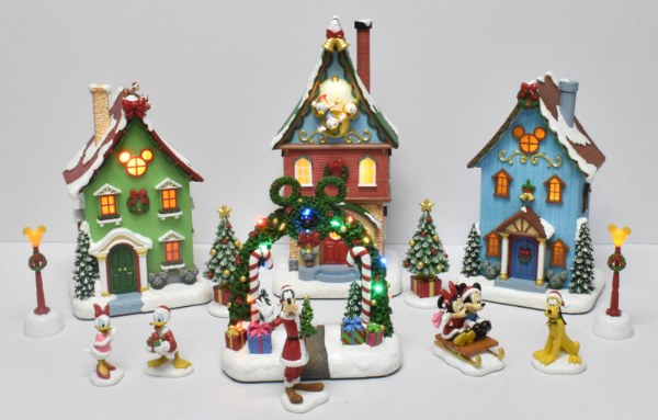 Disney Weihnachtsdorf 13-teilig – Costco-Exklusiv