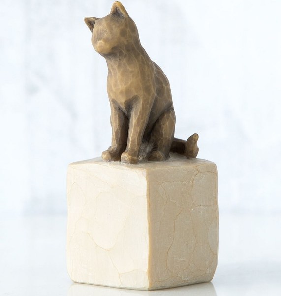 Ich LIEBE die Weidenbaumfigur meiner Katze
