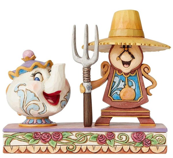 FRAU SAMOWAR UND BIG BEN DISNEY TRADITIONS