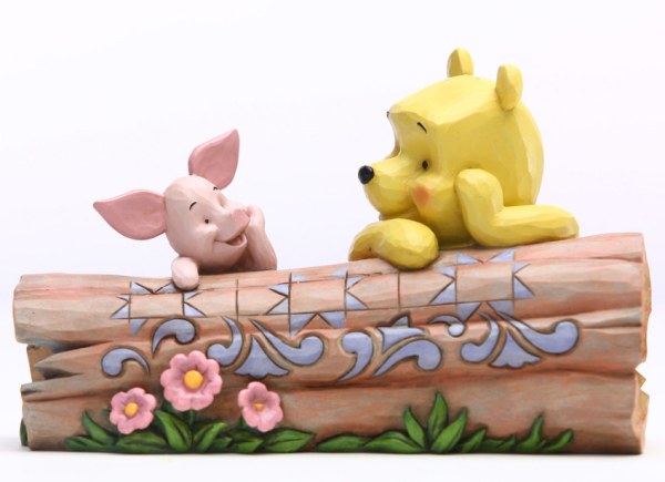 WINNIE UND FERKEL AUF DEM BAUMSTAMM – DISNEY TRADITIONS