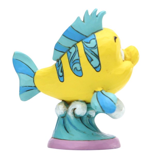 FLUNDER IN POSE – DISNEY TRADITIONS