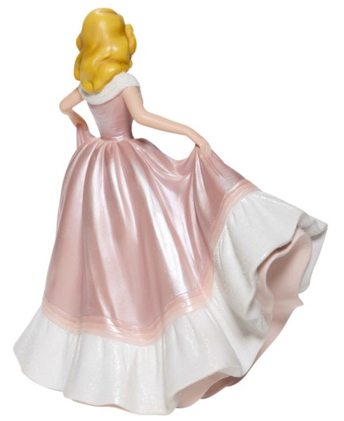 Aschenputtel im rosafarbenen Kleid – Disney-Haute-Couture-Schaufenster