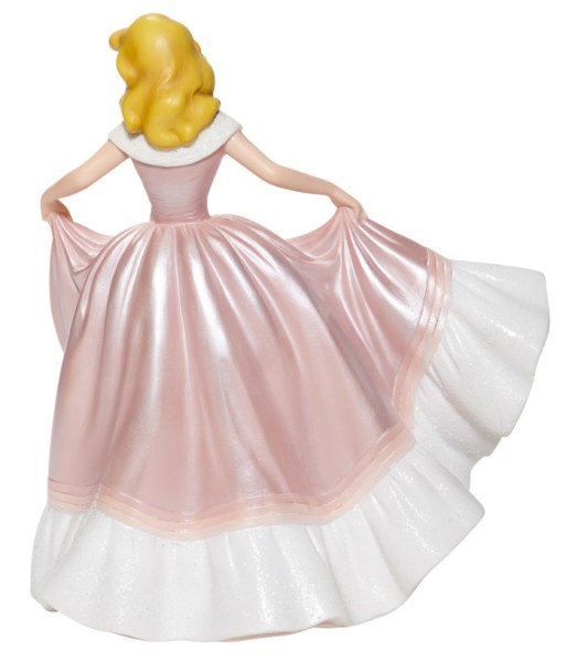 Aschenputtel im rosafarbenen Kleid – Disney-Haute-Couture-Schaufenster
