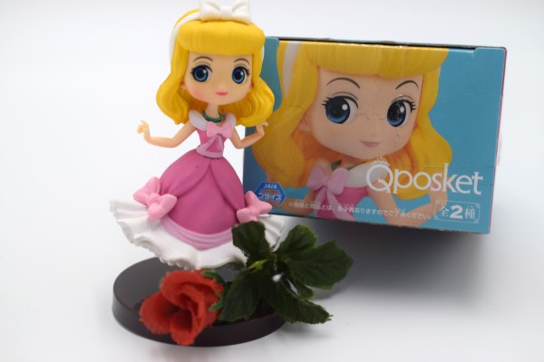 MINI-CINDERELLA – DISNEY Q CHEEKS