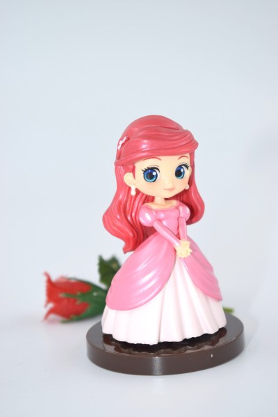 MINI ARIEL IM KLEID – DISNEY Q CHEEKS