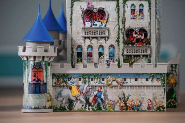 3D-PUZZLE DISNEY SCHLOSS (216 TEILE) - DISNEY