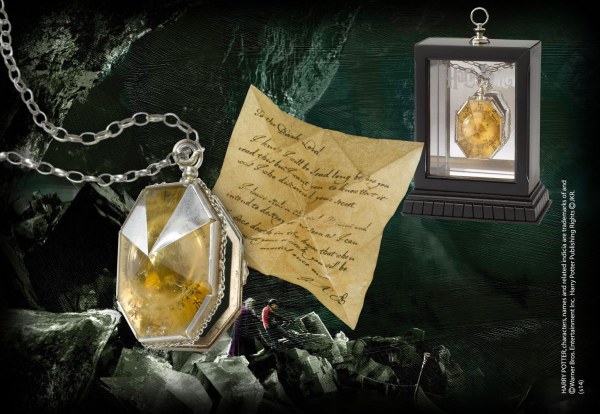 SALAZAR'S MEDAILLON - HARRY POTTER