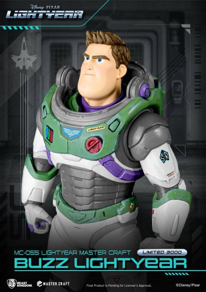 BUZZ LIGHTYEAR – DISNEY MASTERCRAFT