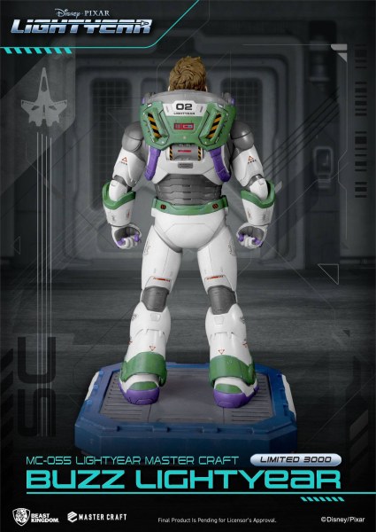 BUZZ LIGHTYEAR – DISNEY MASTERCRAFT