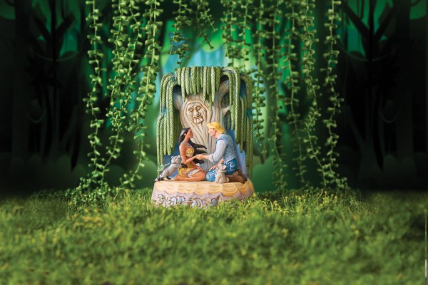 VON HERZEN GESCHNITZTE POCAHONTAS – DISNEY TRADITIONS