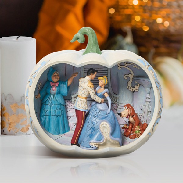 ASCHENPUTTEL-KUTSCHE-FILMSZENE – DISNEY TRADITIONS
