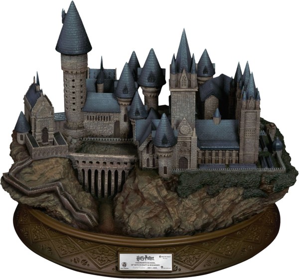 HOGWARTS Schule für Hexerei und Zauberei 32 cm LIMITIERTE AUFLAGE - HARRY POTTER MEISTERWERK